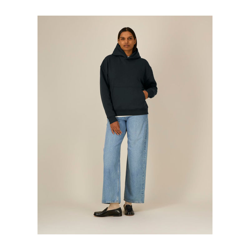 Uniszex, vastag anyagú bő szabású póló