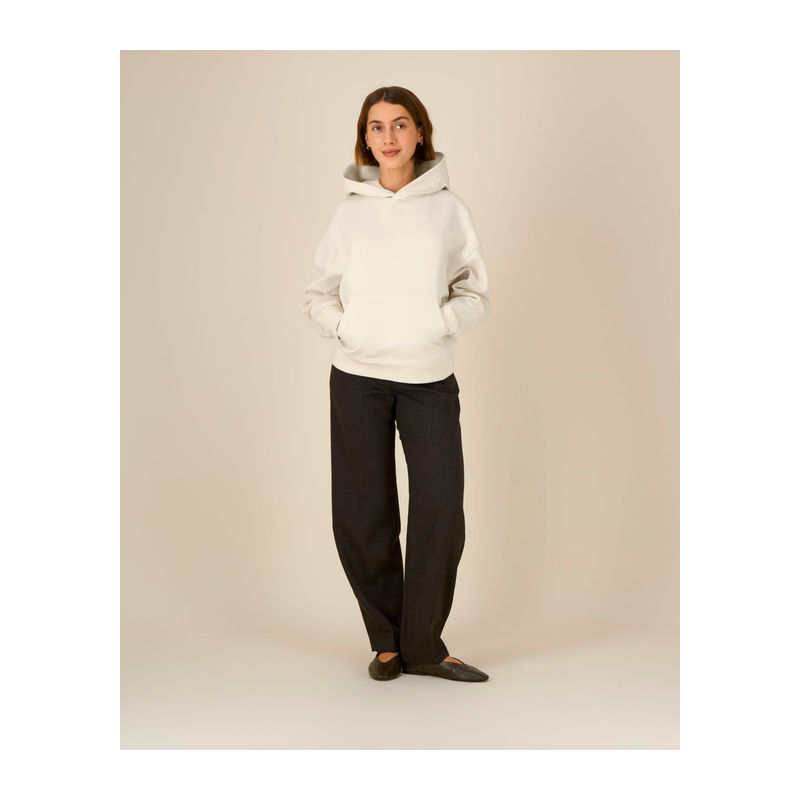 Uniszex, vastag anyagú bő szabású póló